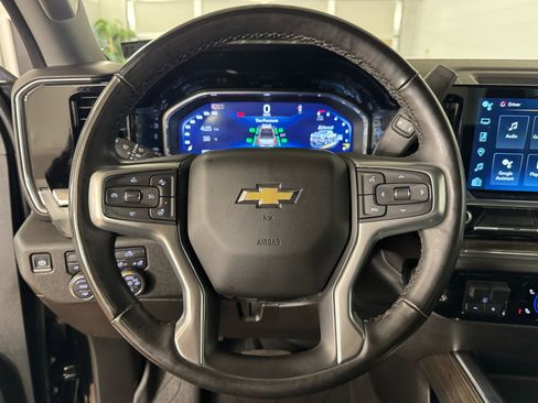 Used 2024 Chevrolet Silverado 2500 LT w/ Convenience Package image 19