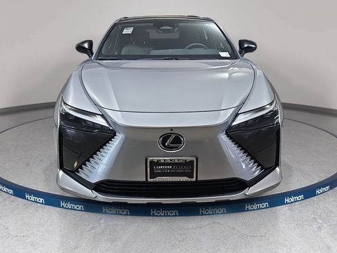 Certified 2025 Lexus RZ 450e w/ Accessory Package (2T) AWD/4WD image 3