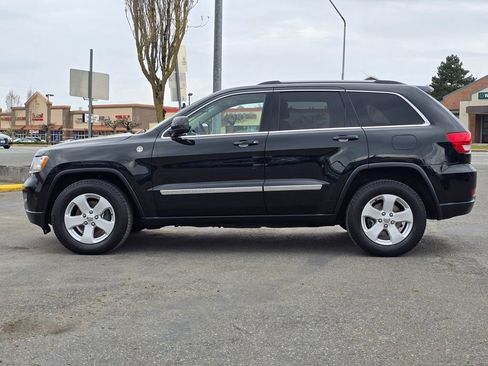 Used 2013 Jeep Grand Cherokee Laredo AWD/4WD image 4