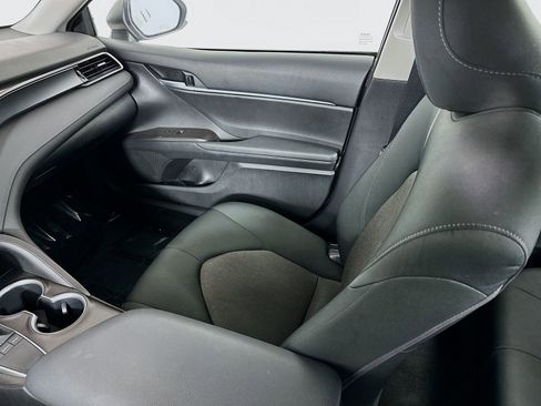 Used 2024 Toyota Camry LE image 23