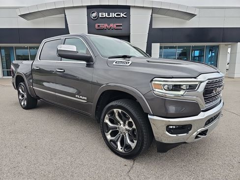 Used 2022 RAM 1500 Limited AWD/4WD image 1