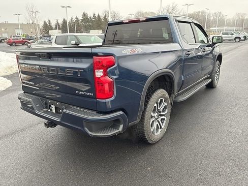 Used 2022 Chevrolet Silverado 1500 Custom image 12