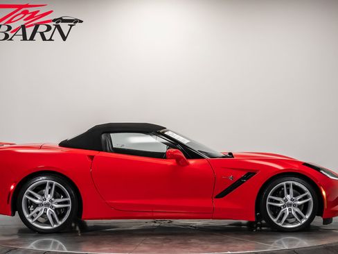 Used 2019 Chevrolet Corvette Stingray Convertible Z51 2LT image 14