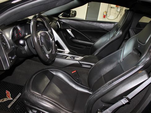 Used 2014 Chevrolet Corvette Stingray Coupe w/ 2LT Preferred Equipment Group RWD image 26