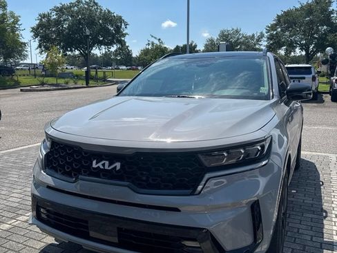 Used 2023 Kia Sorento SX FWD image 2