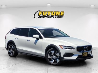 Used 2020 Volvo V60 T5 Cross Country