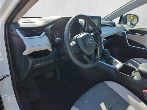 Certified 2022 Toyota RAV4 XLE image 14
