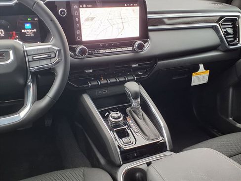 New 2026 GMC Canyon Elevation w/ Convenience Package image 3