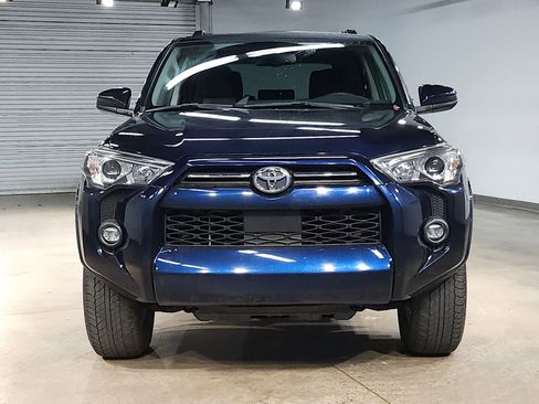 Used 2024 Toyota 4Runner SR5 AWD/4WD image 2
