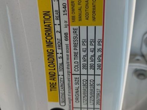 Used 2020 GMC Sierra 1500 AT4 w/ AT4 Premium Package image 16