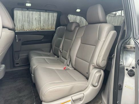 Used 2014 Honda Odyssey EX-L image 17