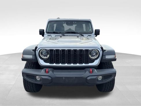 Used 2024 Jeep Wrangler Unlimited Rubicon AWD/4WD image 9