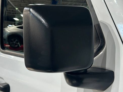Used 2021 Jeep Wrangler Unlimited Sahara AWD/4WD image 12
