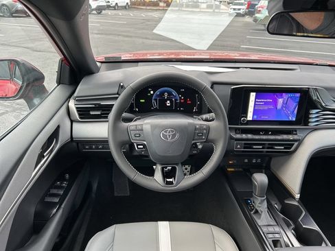 New 2026 Toyota Camry SE FWD image 16