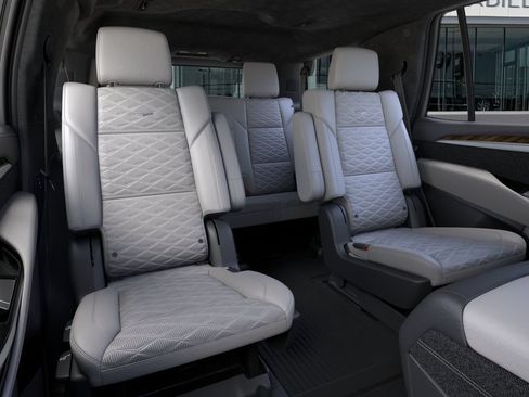 New 2026 Cadillac Escalade Platinum Sport w/ LPO, ONYX Package AWD/4WD image 17