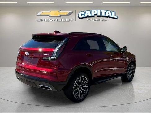 Used 2024 Cadillac XT4 Sport FWD image 5