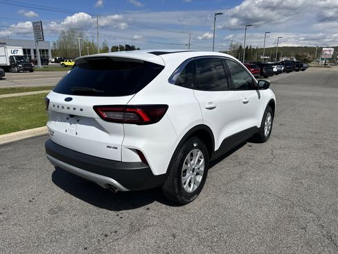 Used 2024 Ford Escape Active AWD/4WD image 14