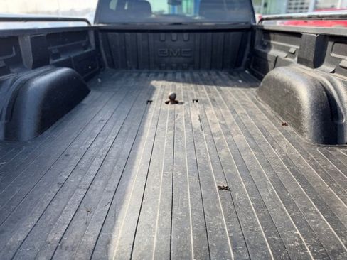 Used 2007 GMC Sierra 3500 SLT w/ Heavy-Duty Power Package image 9