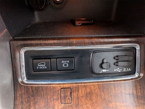 Used 2020 Subaru Ascent Touring image 29