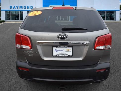 Used 2012 Kia Sorento LX image 4