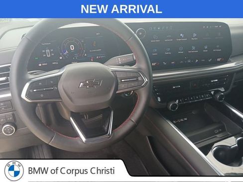 Used 2025 Chevrolet Suburban RST w/ Comfort Package AWD/4WD image 21
