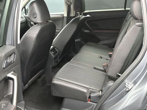 Used 2024 Volkswagen Tiguan Wolfsburg Edition image 18