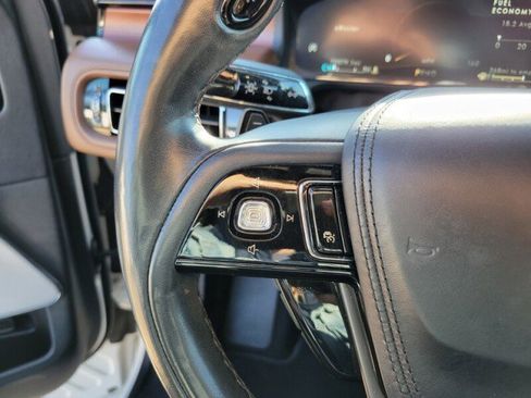 Used 2022 Lincoln Aviator Reserve w/ Equipment Group 201A image 19