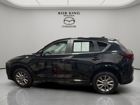 Used 2024 MAZDA CX-5 AWD 2.5 S w/ Preferred Package image 2