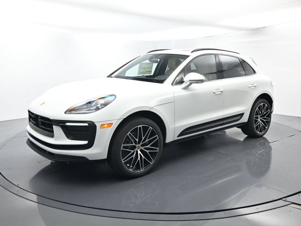 Certified 2026 Porsche Macan AWD/4WD image 1