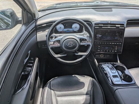 Used 2024 Hyundai Tucson Limited image 17