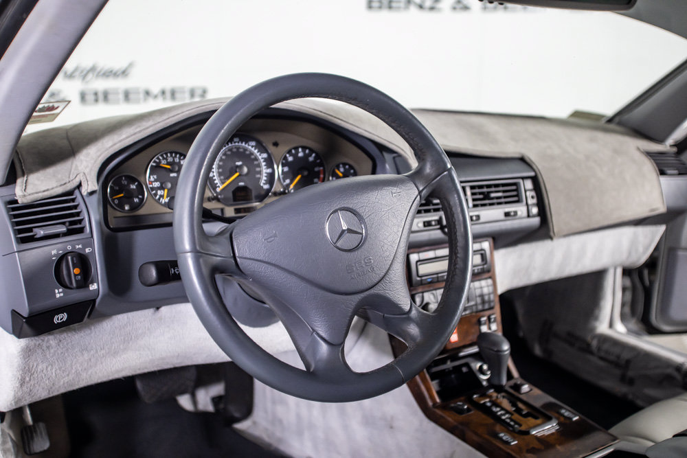Used 1999 Mercedes-Benz SL 500 image 22