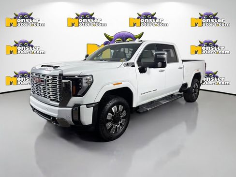 Used 2024 GMC Sierra 2500 Denali w/ Denali Reserve Package AWD/4WD image 1