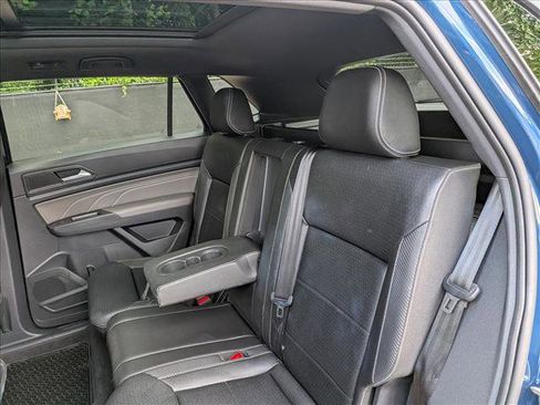 Certified 2023 Volkswagen Atlas Cross Sport SEL R-Line AWD/4WD image 25