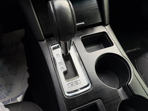 Used 2017 Subaru Legacy 2.5i Premium image 20