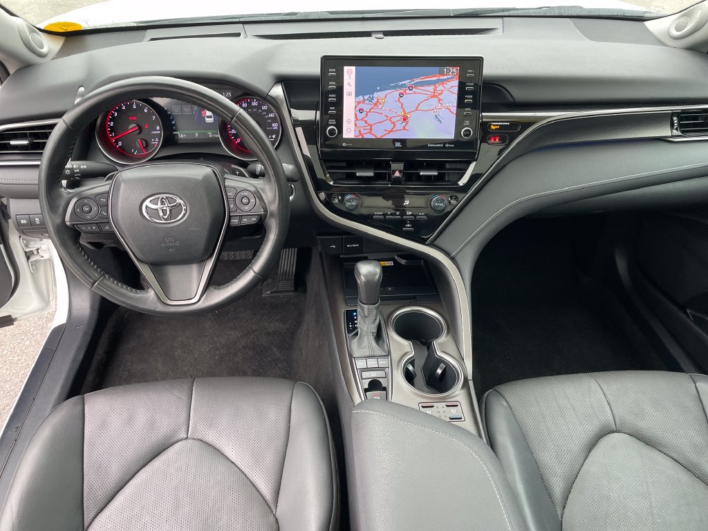 Certified 2022 Toyota Camry XSE w/ Navigation Package AWD/4WD image 15