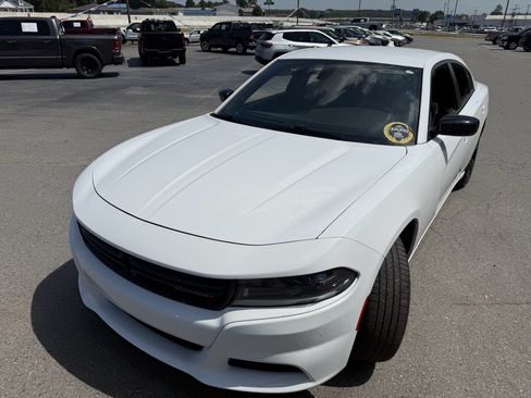 Used 2023 Dodge Charger SXT RWD image 15