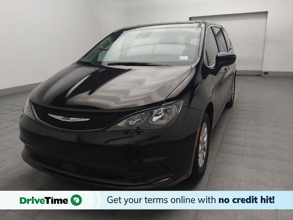 Used 2024 Chrysler Voyager LX FWD image 1