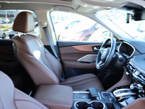 Used 2024 Acura MDX SH-AWD w/ Technology Package image 8