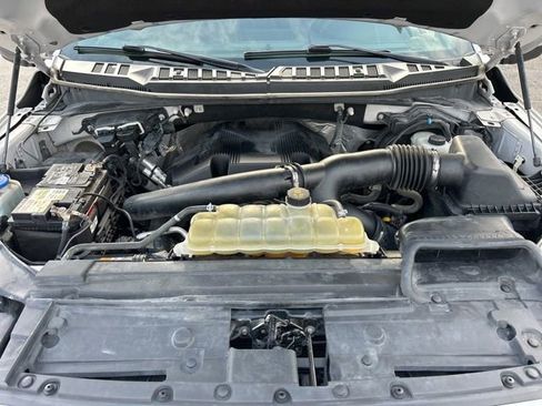 Used 2019 Ford F150 Platinum w/ Equipment Group 701A Luxury image 23