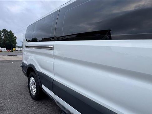 Used 2016 Ford Transit 350 XLT RWD image 24