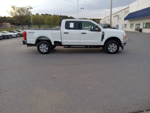Used 2025 Ford F250 XLT AWD/4WD image 8