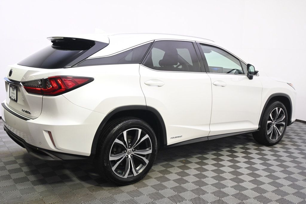 Used 2016 Lexus RX 450h AWD w/ Cold Weather Package image 7