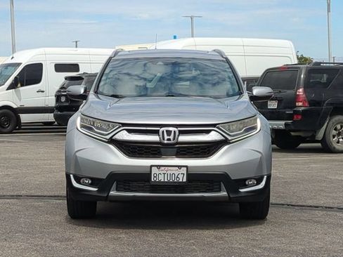Used 2018 Honda CR-V Touring image 3