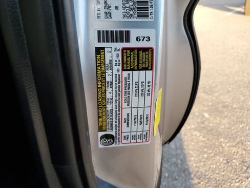 Used 2021 Toyota Tacoma SR w/ SR Convenience Package image 30