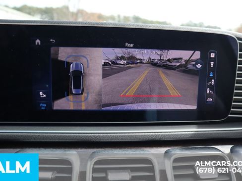 Used 2024 Mercedes-Benz GLE 450e 4MATIC w/ Winter Package image 39