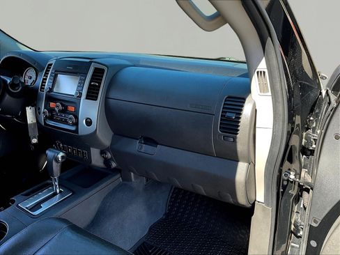 Certified 2019 Nissan Frontier PRO-4X w/ Pro-4x Luxury Package AWD/4WD image 26