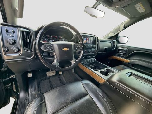 Used 2018 Chevrolet Silverado 2500 LTZ w/ LTZ Plus Package AWD/4WD image 9
