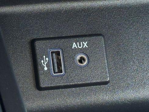 Used 2018 Nissan Altima 2.5 SV image 17