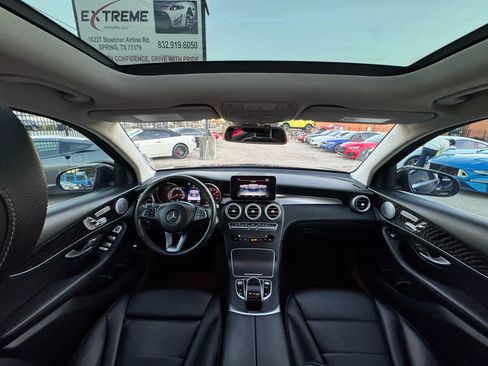 Used 2016 Mercedes-Benz GLC 300 4MATIC image 26