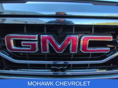 Certified 2026 GMC Sierra 1500 SLT w/ SLT Premium Plus Package AWD/4WD image 33